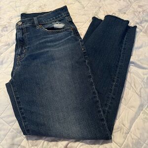 Gap girlfriend mid rise jeans